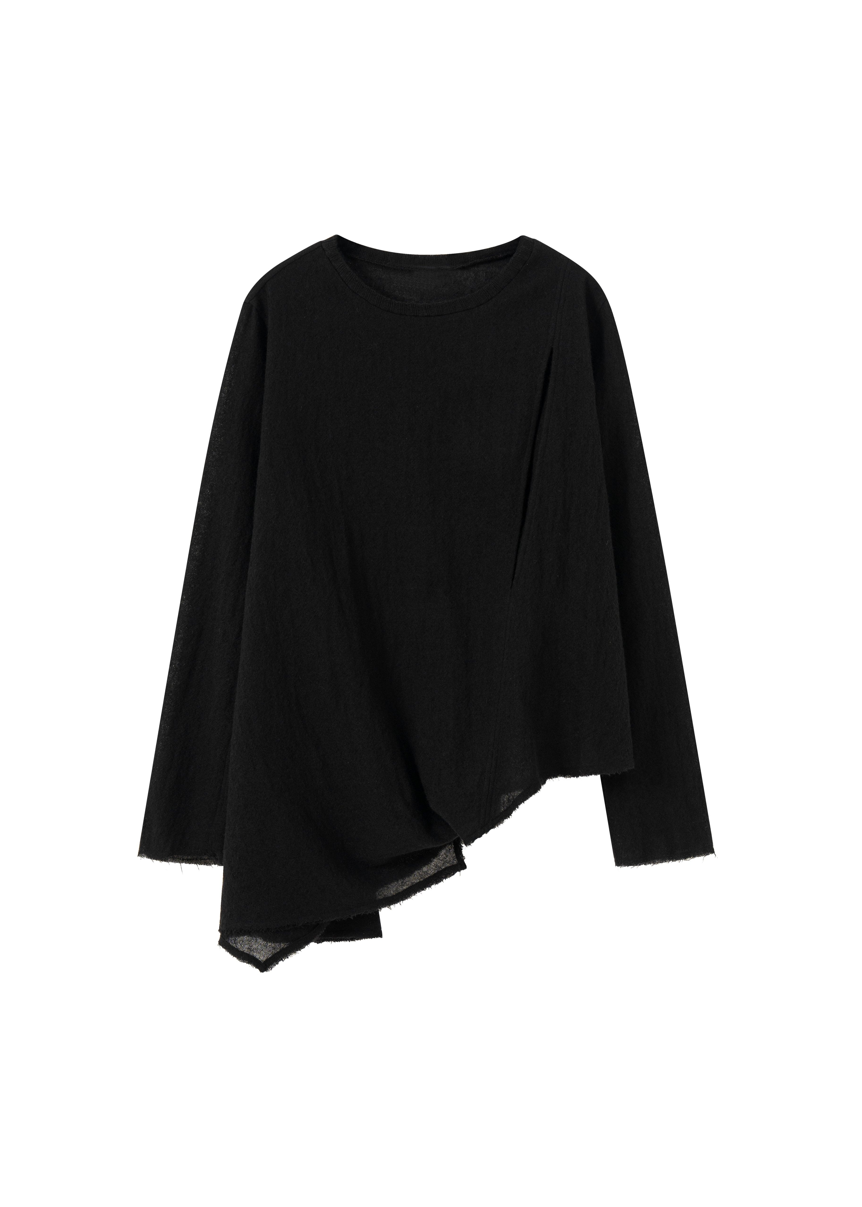 Women – Subtle Le Nguyen